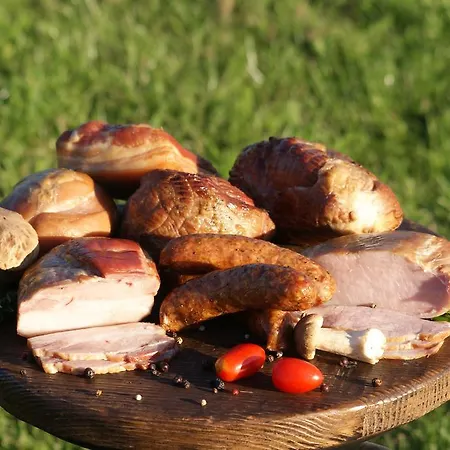 Gospodarstwo agroturystyczne Uroczysko Deresze *