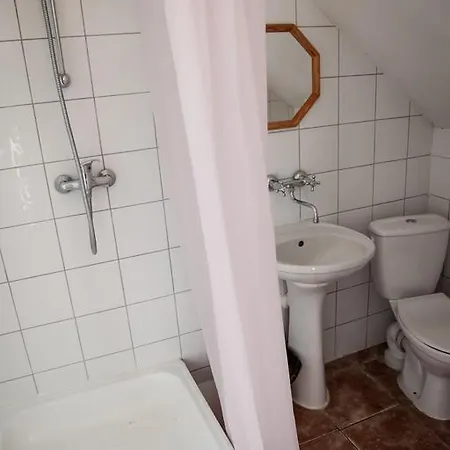 Gospodarstwo agroturystyczne Uroczysko Deresze *