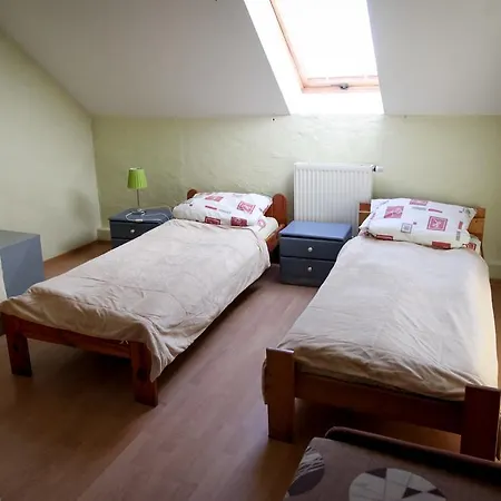 Gospodarstwo agroturystyczne Uroczysko Deresze *