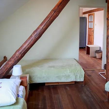 Gospodarstwo agroturystyczne Uroczysko Deresze *